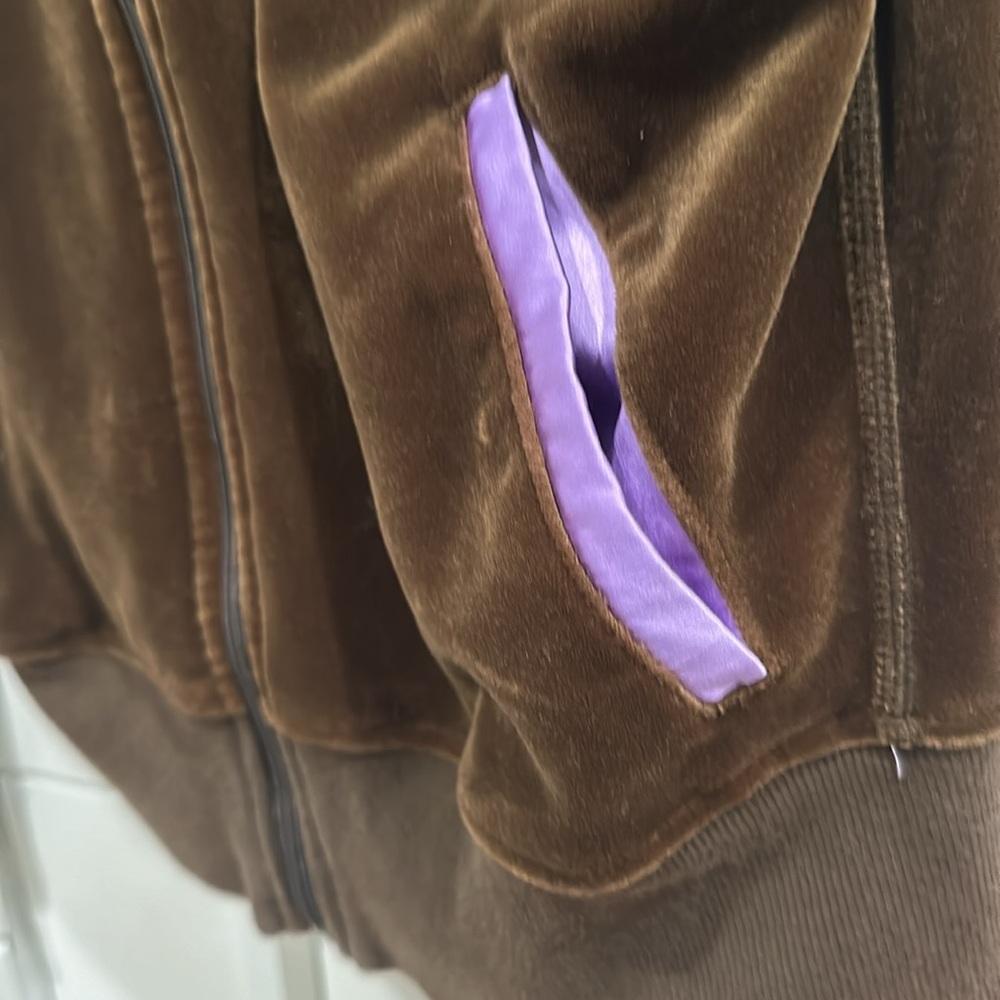 (6123) Lululemon VELOUR TRACK Jacket Sz 8/10 **LOVED **RARE - Picture 3 of 6